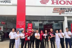 HỆ THỐNG XE MÁY DUNG VƯỢNG VINH DỰ ĐÓN TIẾP PHÁI ĐOÀN CẤP CAO ĐẾN TỪ INDONESIA ĐẾN THĂM QUAN VÀ LÀM VIỆC.